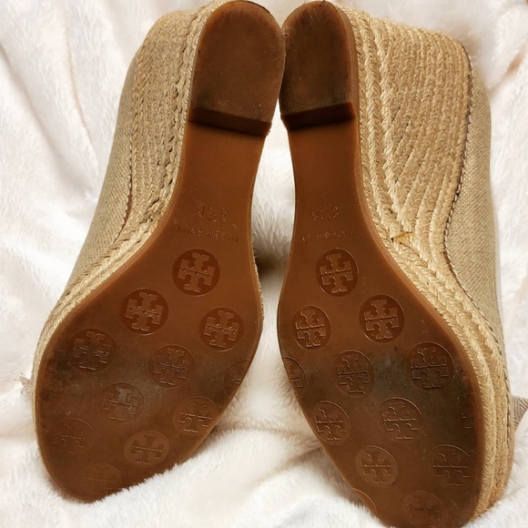 Beige Tory Burch Summer Wedges 8.5 - Picture 14 of 15